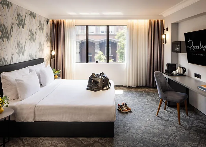 Rosslyn Thracia Hotel