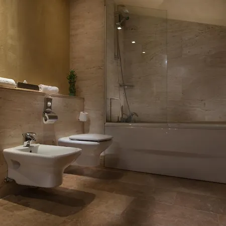 Hotel Rosslyn Thracia