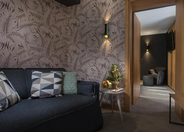 Rosslyn Thracia מלון 4*