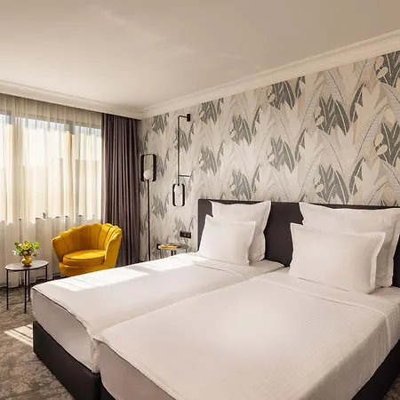 Hotel Rosslyn Thracia