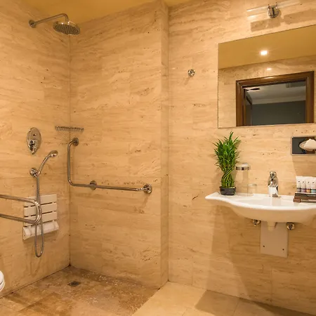 Hotel Rosslyn Thracia 4*