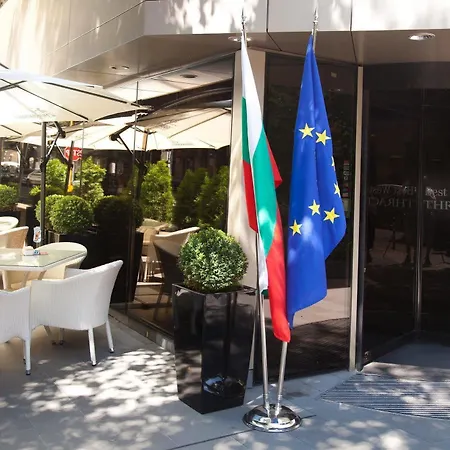 Rosslyn Thracia Sofia