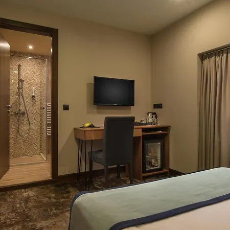 Rosslyn Thracia 4* Sofia