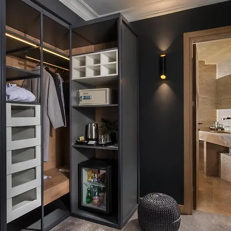 Rosslyn Thracia Ξενοδοχείο 4*