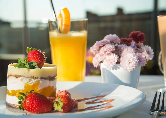 索非亚罗斯林拉西亚酒店