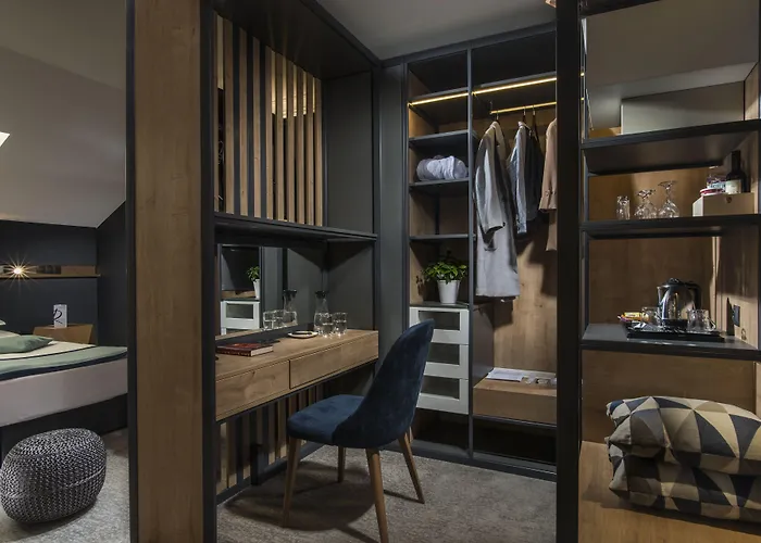 Хотел Rosslyn Thracia