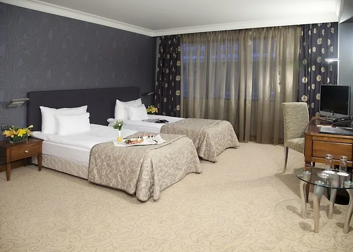 Хотел Rosslyn Thracia 4*