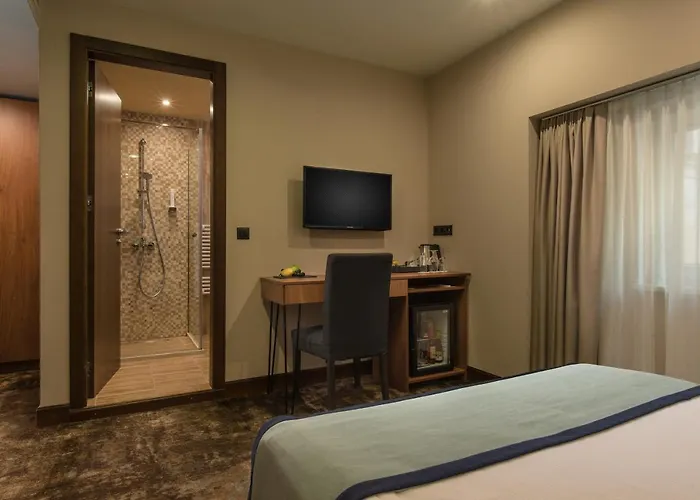 Rosslyn Thracia 4* София