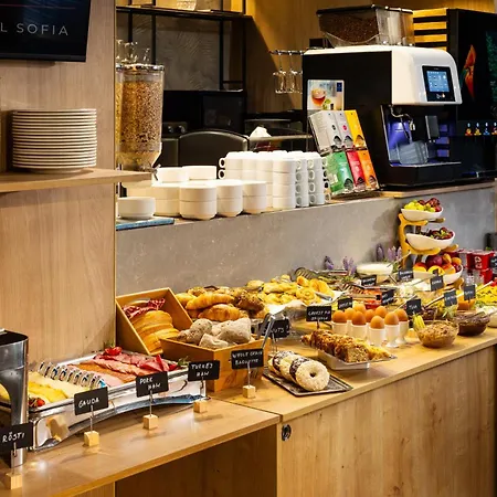 Hotel Rosslyn Thracia