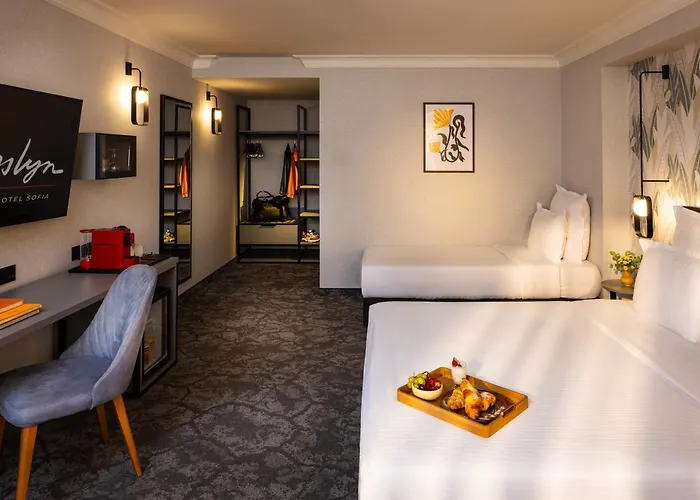 Hotel Rosslyn Thracia