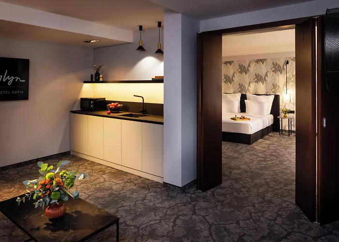 Rosslyn Thracia Hotel 4*